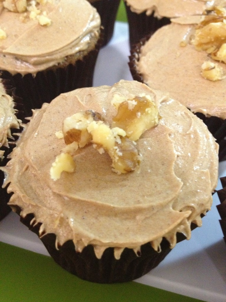 Red Velvet 'nomixer' cupcakes Modest Munchies