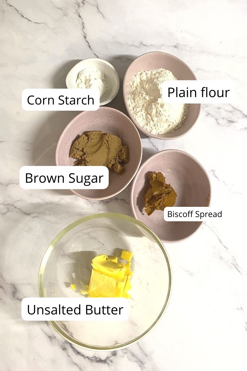 Ingredient of Biscoff Shortbread Cookies in bowls.